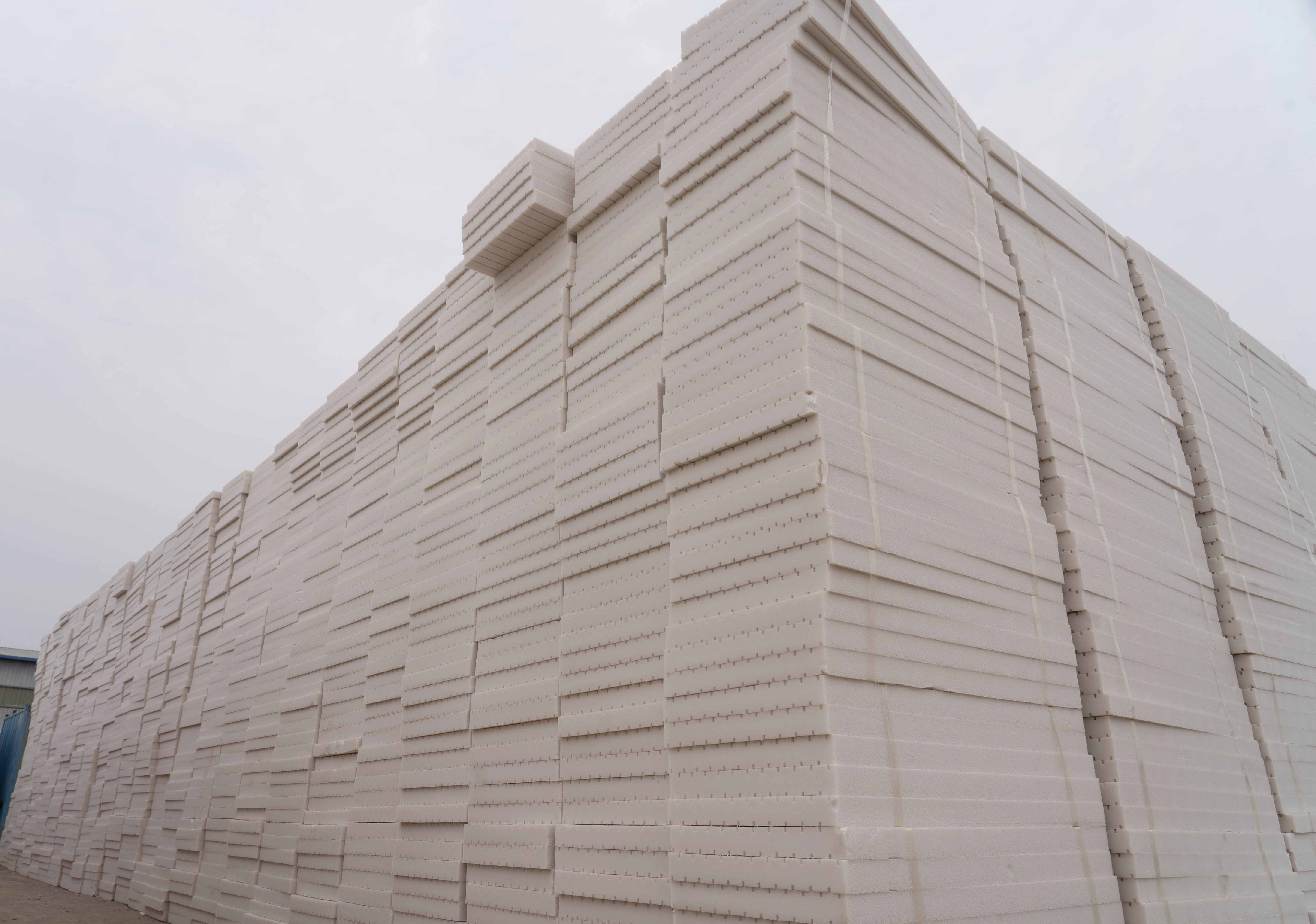 你知道西安保温挤塑板是如何提升建筑质量的吗？