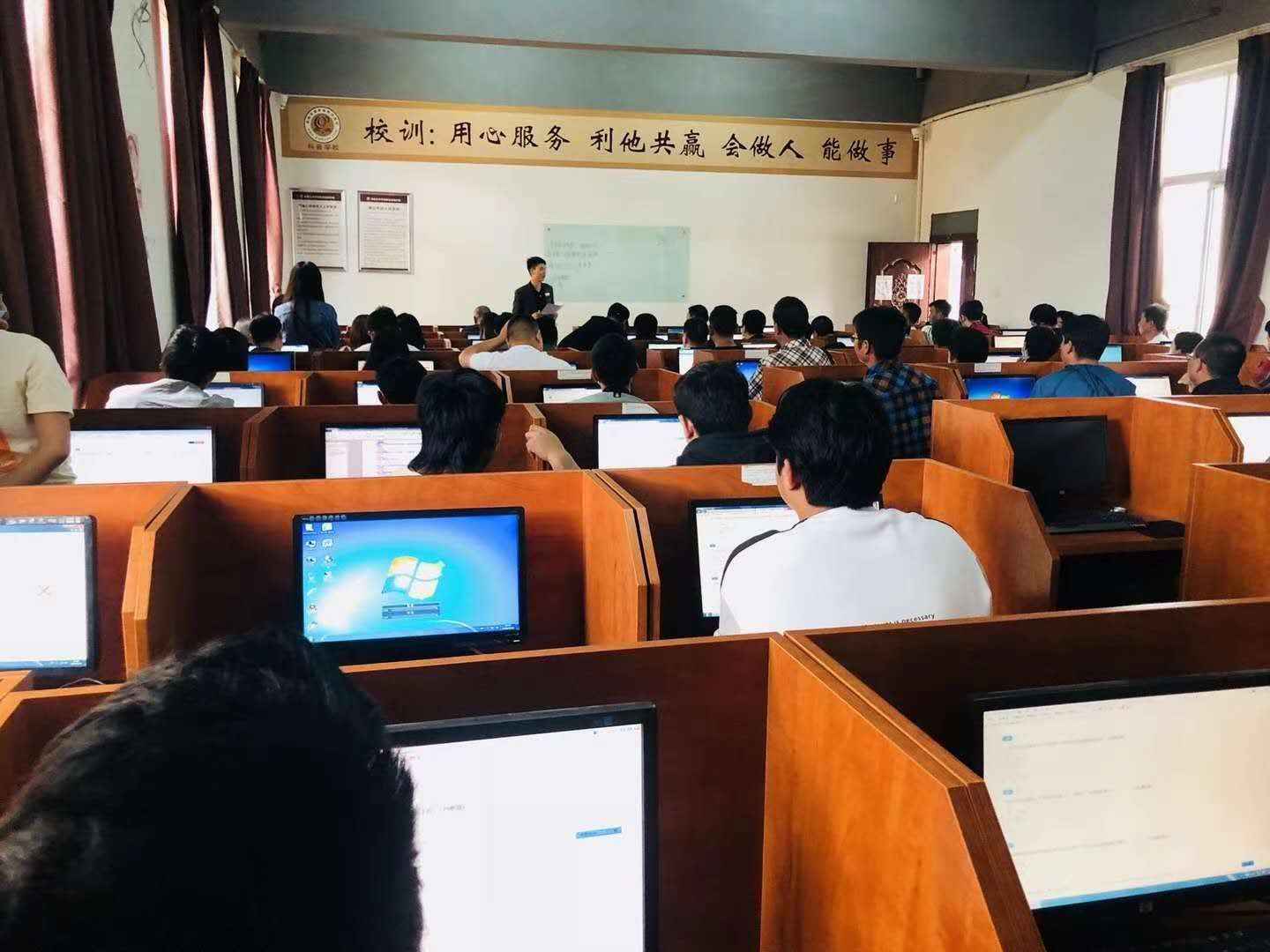 如何选择和报考电工证？昆明科普电工证培训学校