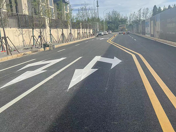 呈贡道路标线