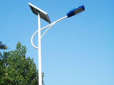 太阳能路灯是以太阳能作为电能供给夜间道路照明的产品